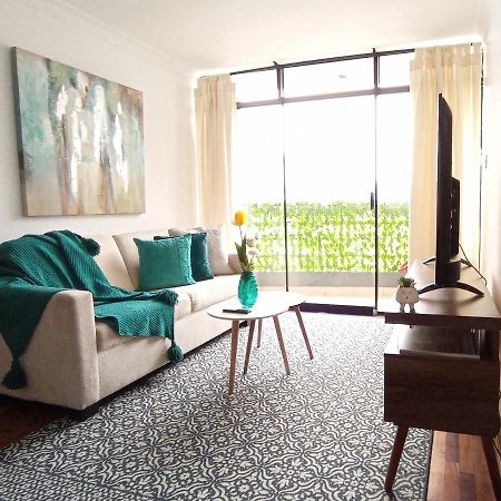 Centric Apartments In Miraflores • Key Locations • Lima Buitenkant foto