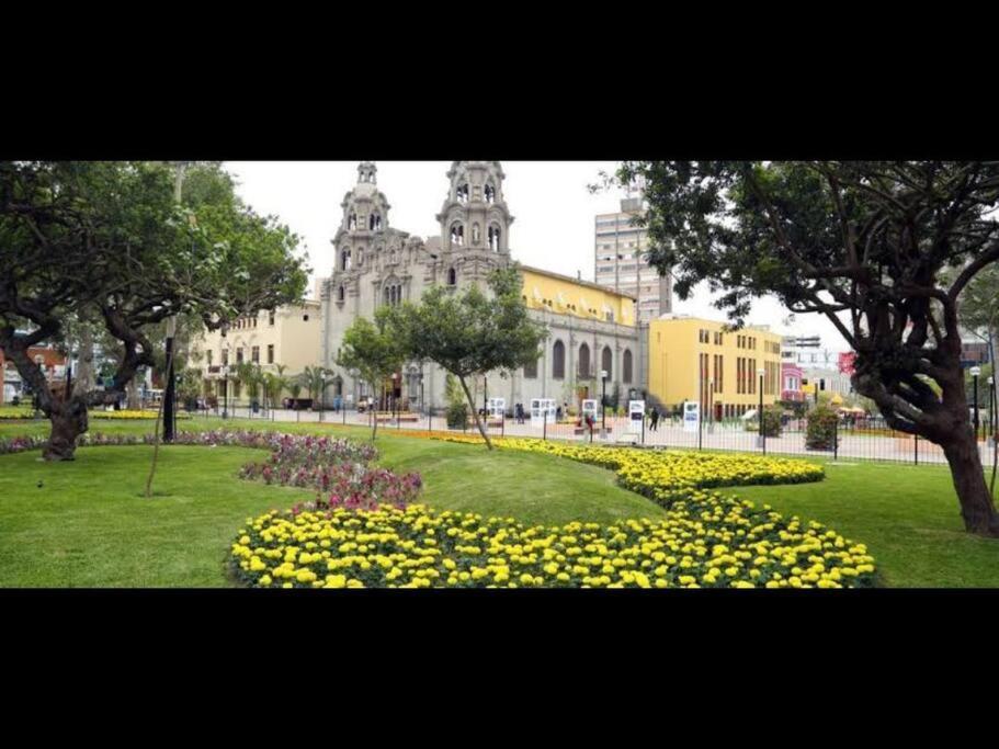 Centric Apartments In Miraflores • Key Locations • Lima Buitenkant foto